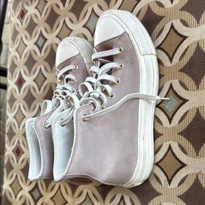 Converse Pink and White suede High-Top Sneakers